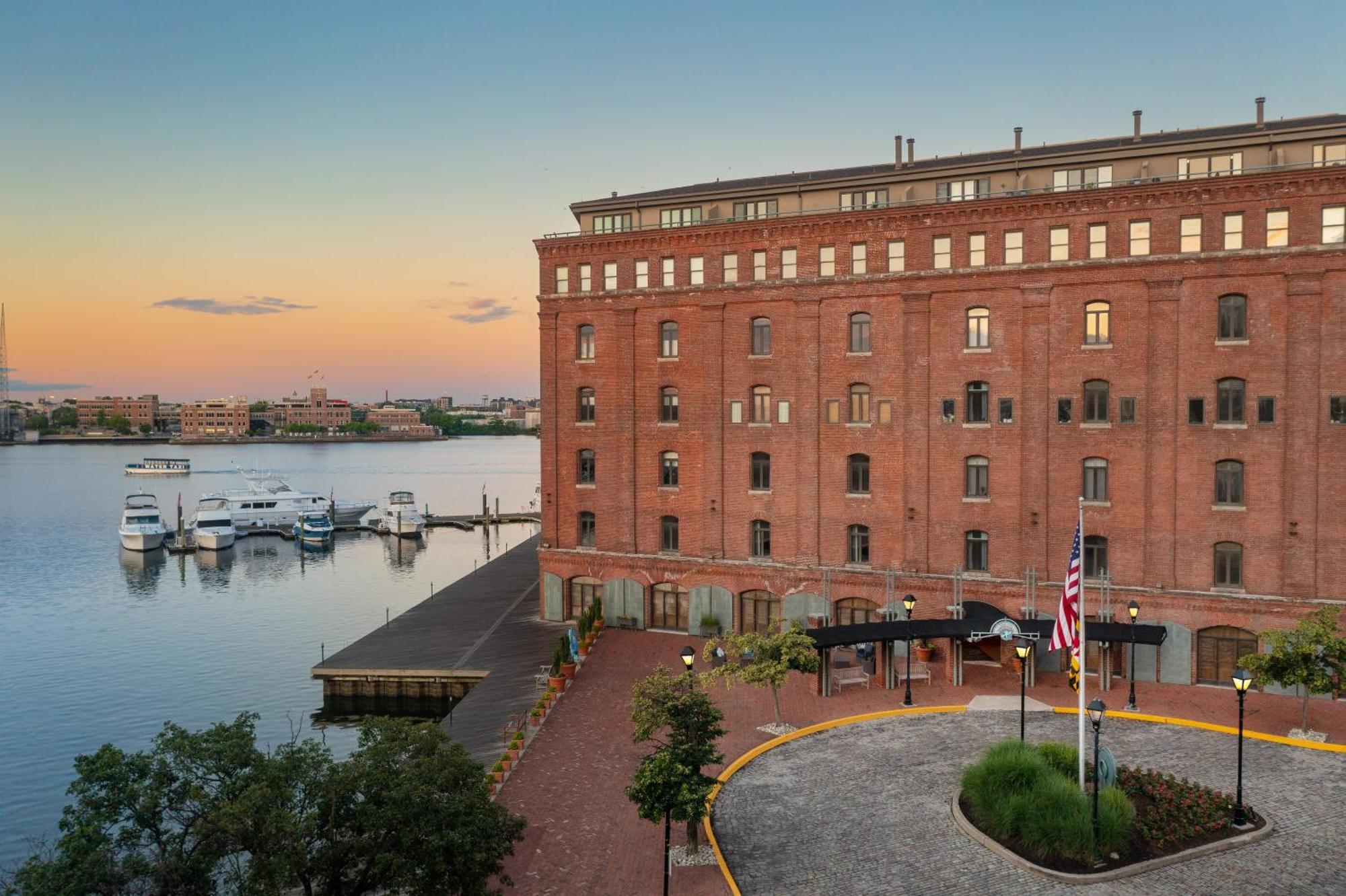 The Inn At Henderson'S Wharf, Ascend Hotel Collection Балтимор Екстериор снимка